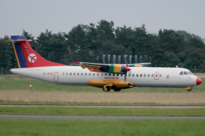 DAT vil bruke både 66 seters ATR 72 turboprop (bildet) og 165 seters MD 83 på ruten mellom Karup og København (dat.dk) 