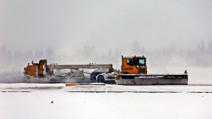 Ved snøfall setter Oslo Lufthavn inn 37 maskiner fordelt på tre lag (Bilde Oslo Lufthavn) 