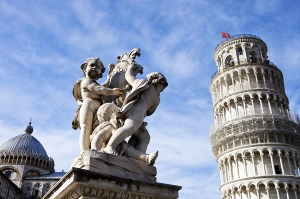 The leaning Tower in Pisa (airBaltic.com)