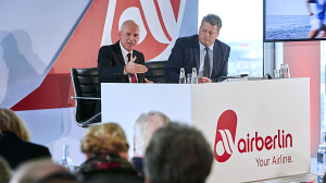 Stefan Pichler (left) and Aage Dünhaupt from airberlin at ITB Press Conference (AB)